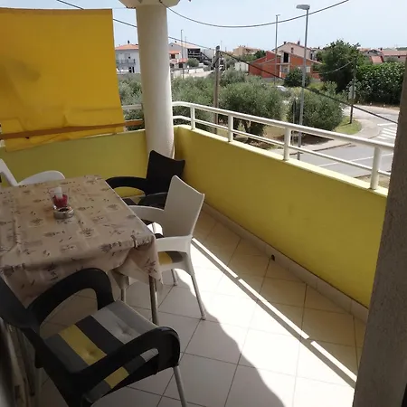 Apartments Ana-Maria Fažana Exterior foto