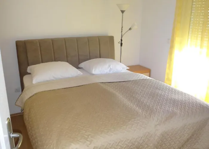 Apartments Ana-Maria