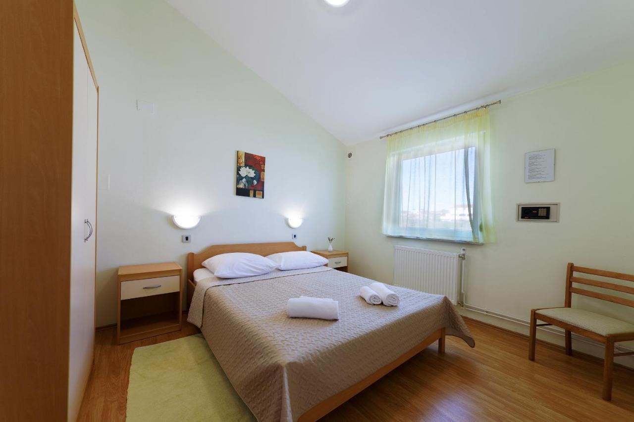 Ana-maria Apartment Fažana
