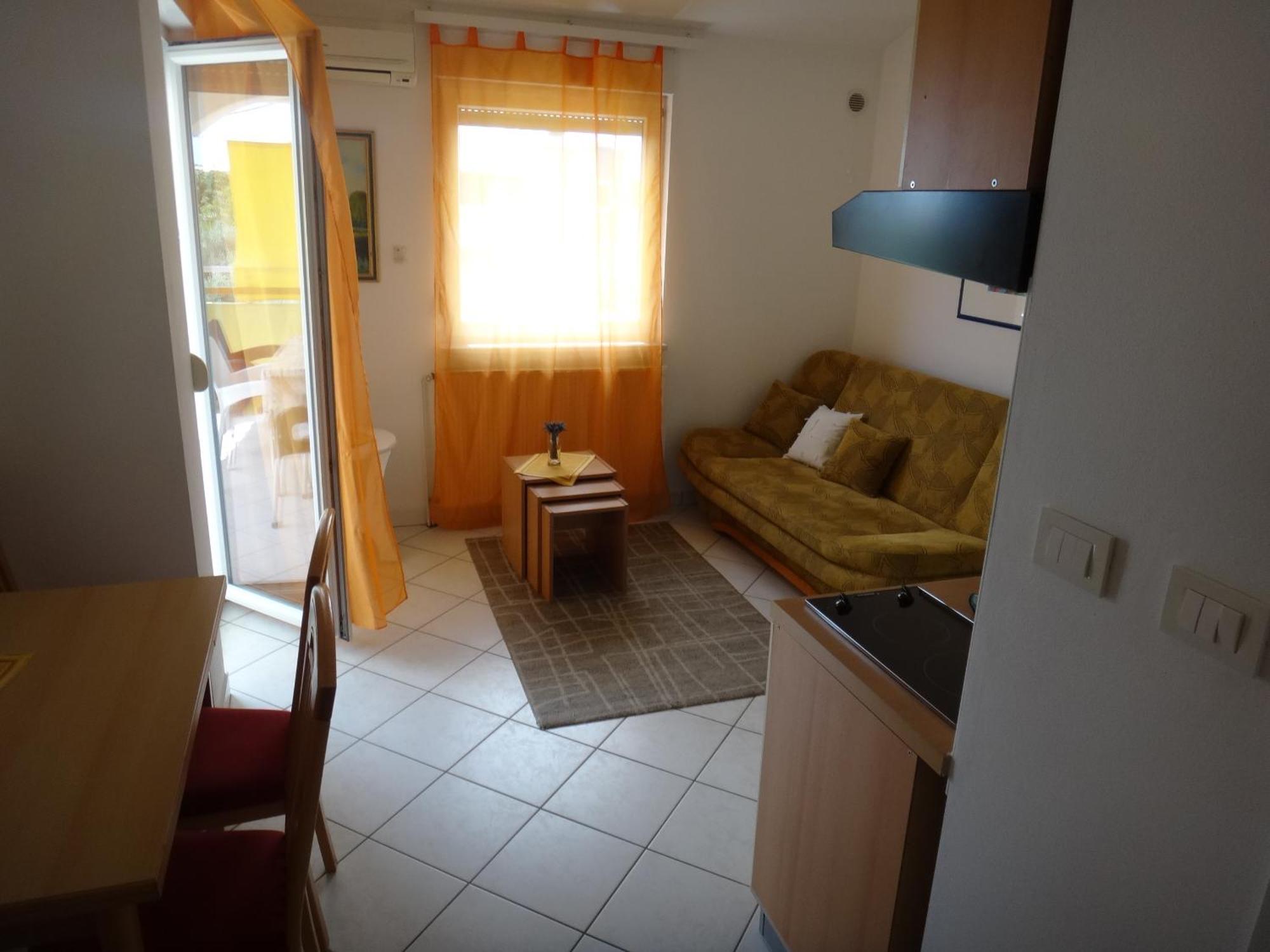 Ana-maria Apartment *